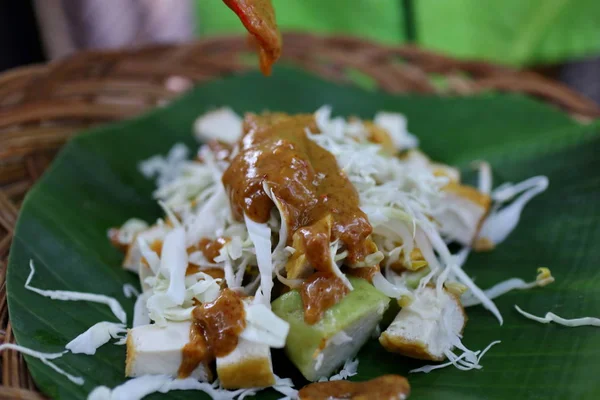 Tradiční javánské jídlo, rýžový dort — Stock fotografie