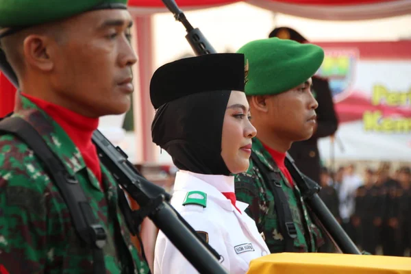 Batang Jawa Tengah Indonesia Agustus 2019 Paskibraka Pengibar Bendera Indonesia — Stok Foto