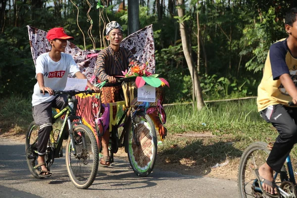 Bike Parade Firar Republiken Indonesiens Självständighetsdag — Stockfoto