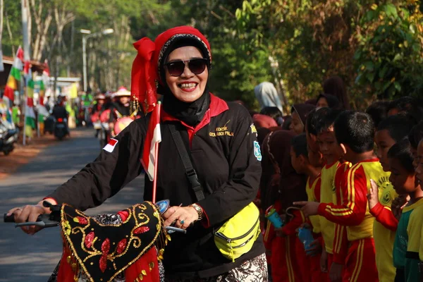 Batang Midden Java Indonesië Augustus 2019 Fiets Parade Herdenkt Onafhankelijkheidsdag — Stockfoto