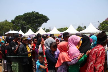 Topluma ücretsiz tedavi sağlayarak sosyal hizmet faaliyetleri, Batang Endonezya18 Eylül 2019