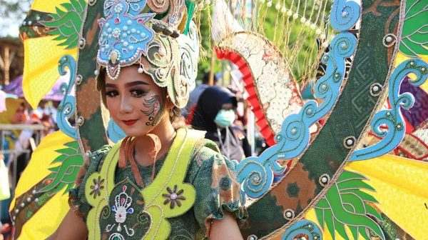 Pekalongan Indonesia Ottobre 2019 Bellissime Donne Bellissimi Uomini Partecipano Indossando — Foto Stock