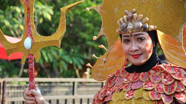 Pekalongan Indonesia Жовтня 2019 Красиві Жінки Вродливі Чоловіки Беруть Участь — стокове фото