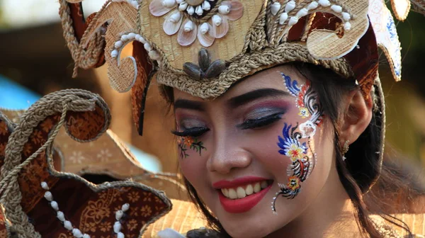 Pekalongan Indonesia October 2019 Beautiful Women Handsome Men Participate Wearing — Stock Photo, Image