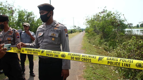Polisi Selama Rekonstruksi Pembunuhan Tempat Yang Dijaga Ketat Pekalongan Indonesia — Stok Foto