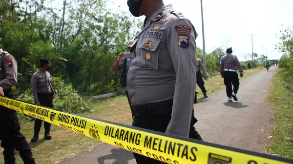 Polisi Selama Rekonstruksi Pembunuhan Tempat Yang Dijaga Ketat Pekalongan Indonesia — Stok Foto