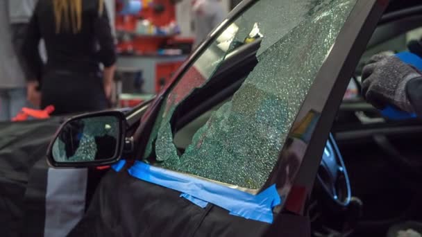 Mechanic Holding Blue Tape Putting Car Door Needs Repair Door — Stock Video