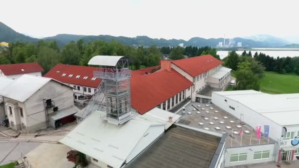 Olika Byggnader Med Särskilda Aktiviteter Velenje Slovenien — Stockvideo