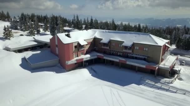 Restaurant Hotel Skiing Resort Aerial Shot Nice Day — Stock Video