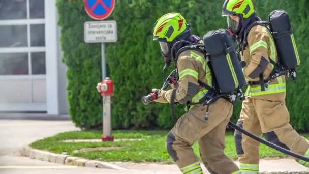 Domzale Słowenia Lipiec 2018 Materiał Filmowy Treningu Przeciwpożarowego — Wideo stockowe