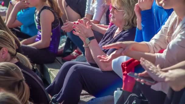 Domzale Eslovenia Junio 2018 Gente Aplaude Durante Celebración Las Fiestas — Vídeos de Stock