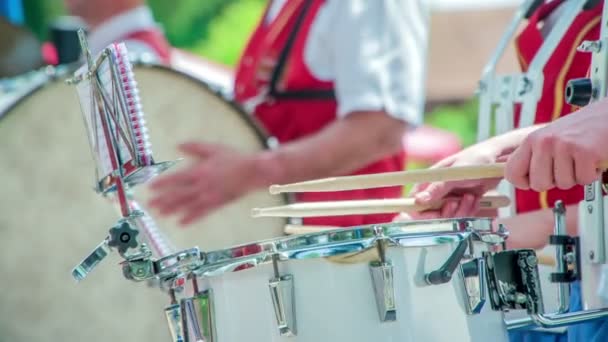 Few Guys Last Raw Playing Drums Brass Band — Stock Video