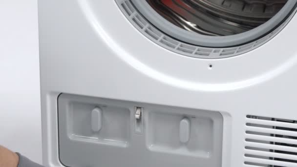 服务中心洗衣机的特写镜头 — 图库视频影像
