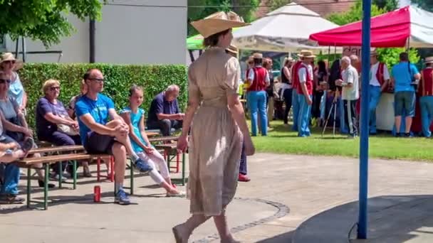 People Having Fun Straw Hats Festival — Stock Video