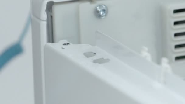 サービスセンターでの洗濯機のクローズアップ映像 — ストック動画