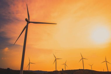 Elektrik üretimi için yel değirmenleri