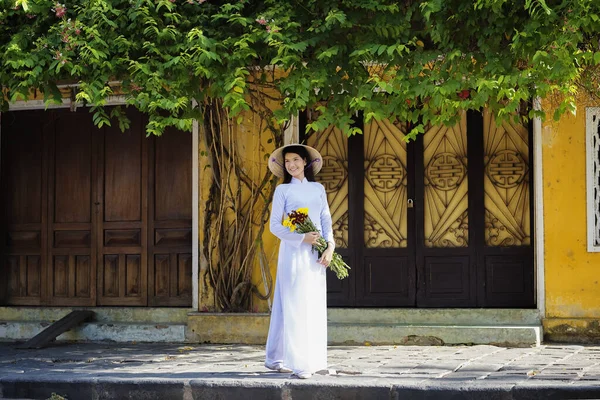 Mulher Bonita Com Estilo Vintage Mulher Bonita Com Cultura Vietnã — Fotografia de Stock