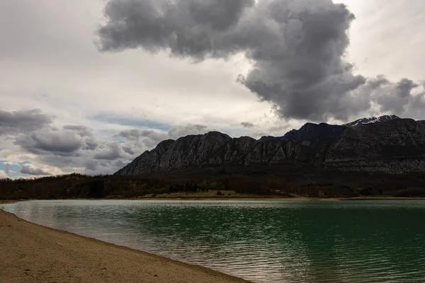 Castel San Vincenzo Isernia Molise Lago — Stockfoto