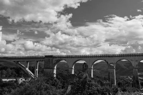 Puente Ferroviario Isernia Molise Spirito — Foto de Stock