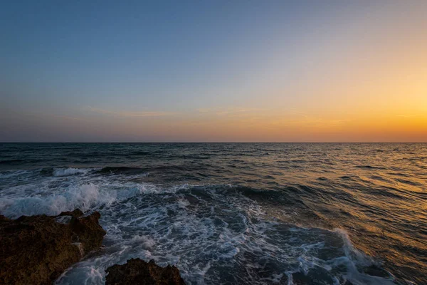 Mar Adriático Ostuni Puglia Nascer Sol Estância Balnear Renomada Localizada — Fotografia de Stock