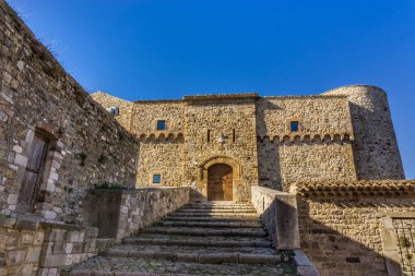 Civitacampomarano, Molise. The castle. It stands in the central part of the town on a sandstone ridge, between the Mordale streams and the Vallone Grande, a tributary of the Biferno river clipart