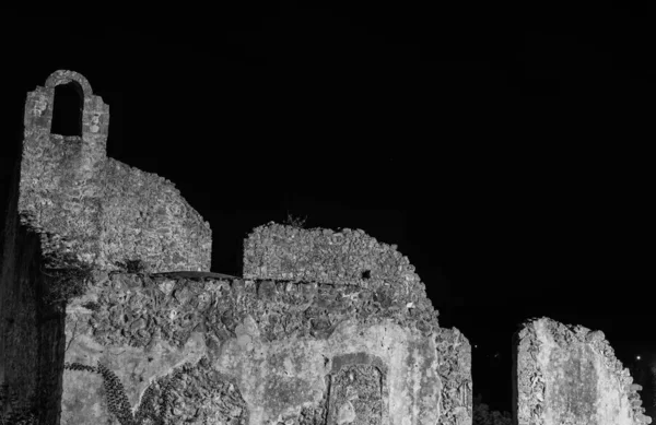 Isernia Molise Ruinas Del Convento Celestial Spirito Vista Nocturna — Foto de Stock