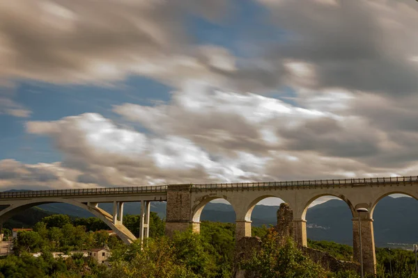 Isernia Molise Itália Ponte Ferroviária Santo Spirito Vista — Fotografia de Stock