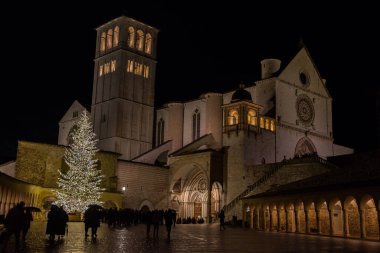 Assisi, Umbria, Perugia, San Francesco Bazilikası. Yukarı Kilise 'ye. Görünüm