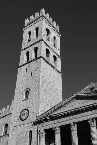 Assisi Perugia Umbria Santa Maria Sopra Minerva教堂立面的景色 — 图库照片