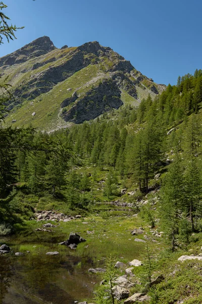 アーピーの素晴らしい湖 モージェックス Aosta — ストック写真