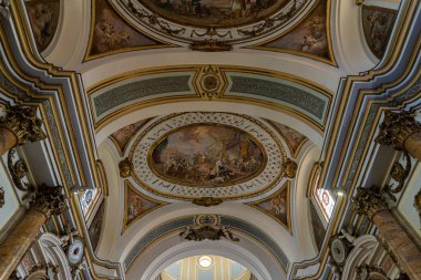 Lanciano (Chieti). Madonna del Ponte Katedrali