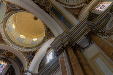 Lanciano (Chieti). Madonna del Ponte Katedrali