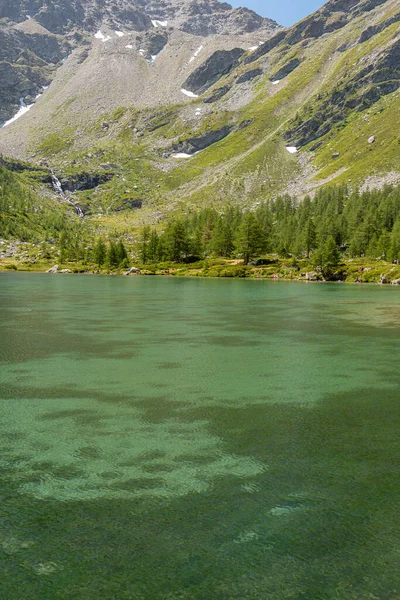 Morgex Aoste Magnifique Lac Arpy Miroir Eau Origine Glaciaire Situé — Photo