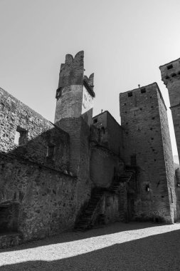 Valle d 'Aosta. Fenis 'in ortaçağ kalesi.