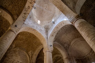 San Vittore alle Chiuse kilisesi (Fransızca: 