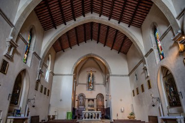 San Giovanni Battista Kilisesi, Umbria 'nın Gubbio şehrinde bulunan dini bir binadır. 13. ve 14. yüzyıllar arasında inşa edilen çan kulesi Gotik, çan kulesi ise Romence..