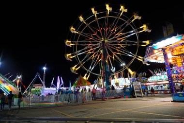 Hong Kong 'da bir lunapark.