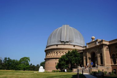 Williams Körfezi, Wisconsin ABD - 3 Temmuz 2023: Chicago Üniversitesi 'ne ait Yerkes Gözlemevi, bir zamanlar ABD Hükümeti ve NASA tarafından kullanılan dünyanın en büyük kırılan teleskopunu barındırıyor..