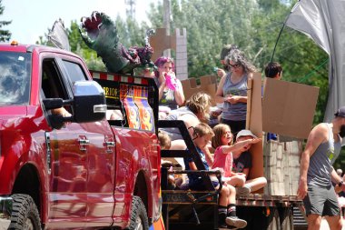 Yıllık Renkler Festivali ve New York Şehri