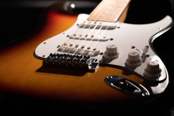 Close-up of a sunburst electric guitar — Stock Photo, Image