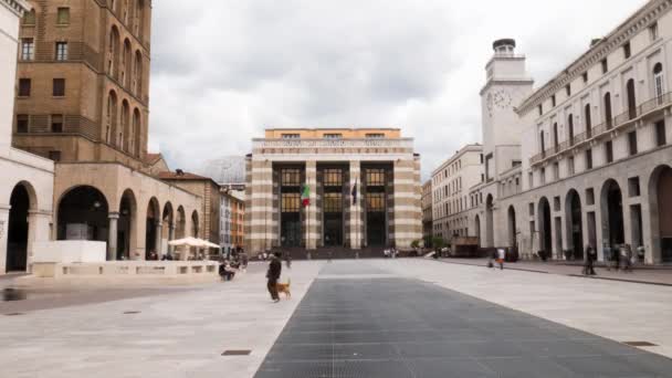 Πλατεία Piazza della Vittoria στην Brescia, Ιταλία timelapse — Αρχείο Βίντεο