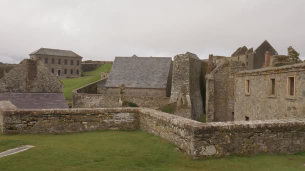 Charles fort, uma estrela em forma de forte do século XVII na Irlanda — Vídeo de Stock