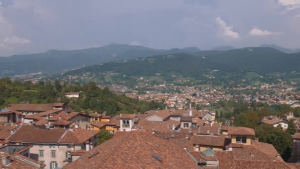 Letecký pohled na panorama Bergamo