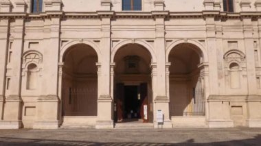 Santa Barbara Kilisesi Mantua cephe