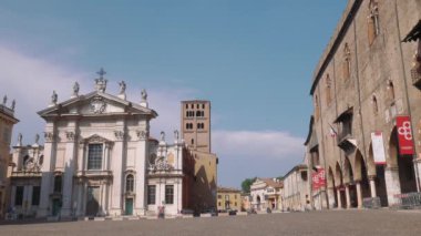 Mantua Katedrali ve Ducal Sarayı