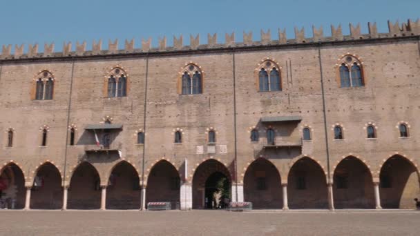 Panorama des herzoglichen Palastes von Mantua — Stockvideo