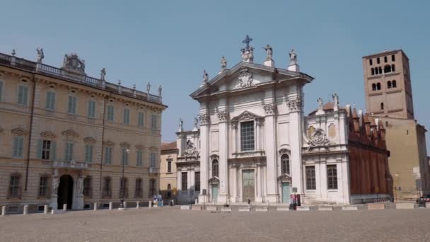 Catedral de Mantua en Piazza Sordello — Vídeo de stock