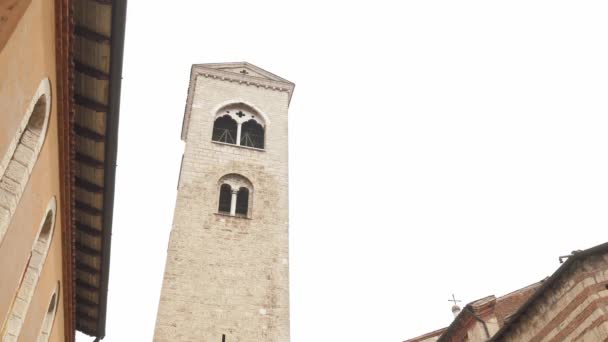 San Francesco (Saint Francis) kerk in Brescia — Stockvideo