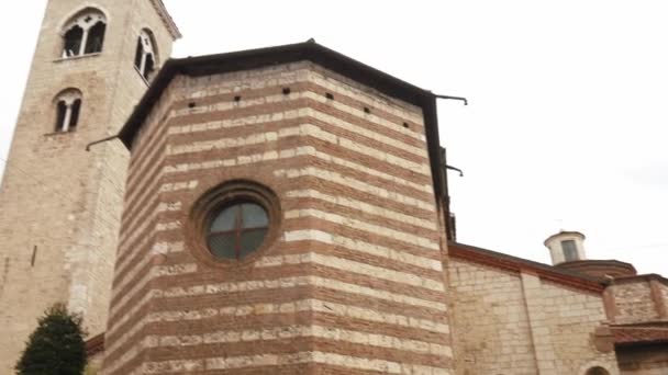 Iglesia de San Francisco en Brescia — Vídeos de Stock