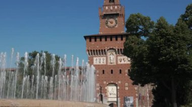Milan sforza Kalesi ve Çeşmesi